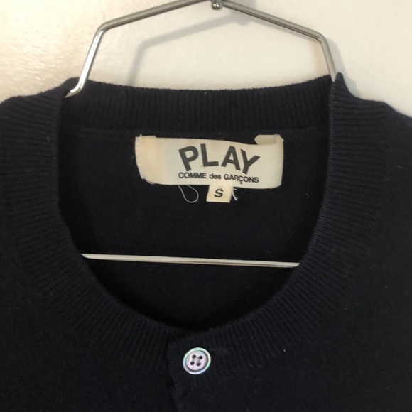 COMME DES GARCONS PLAY CARDIGAN  SWEATER JAPAN SIZE S NAVY BLUE $455 - Picture 10 of 11